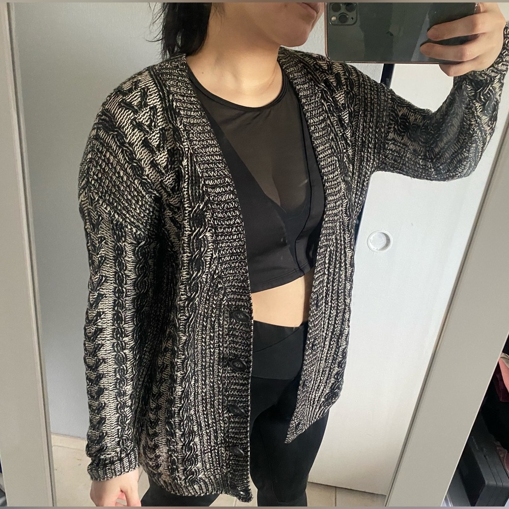 Forever 21 Woven Black and Beige Cardigan